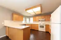5 7955 122 STREET - thumbnail 11