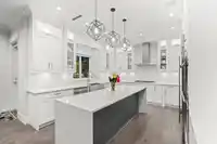 19031 60B AVENUE - thumbnail 11