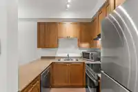 214 13277 108TH AVENUE - thumbnail 2