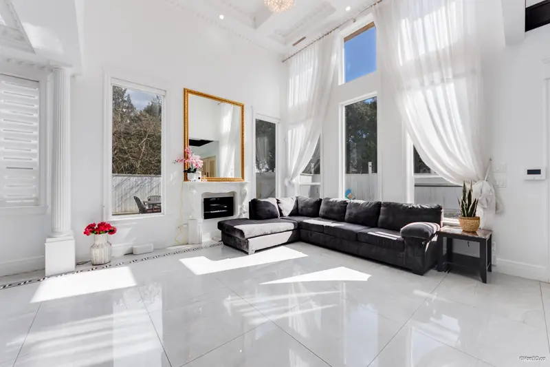 11871 AZTEC STREET - photo 2 of 25