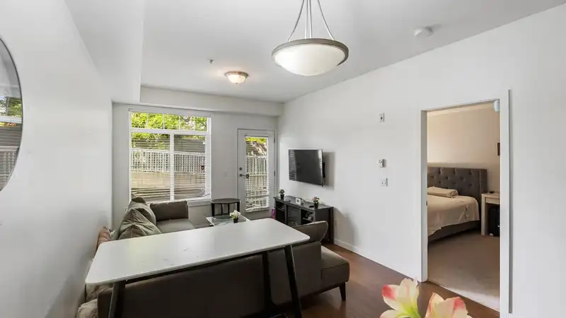 115 13277 108 AVENUE - photo 2 of 27