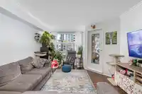 313 10533 UNIVERSITY DRIVE - thumbnail 5