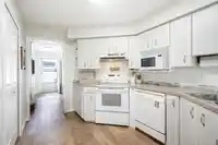 1 8257 121A STREET - thumbnail 9