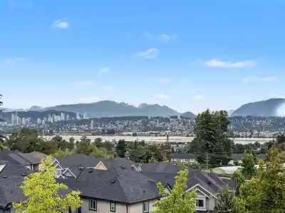 515 11077 RAVINE ROAD