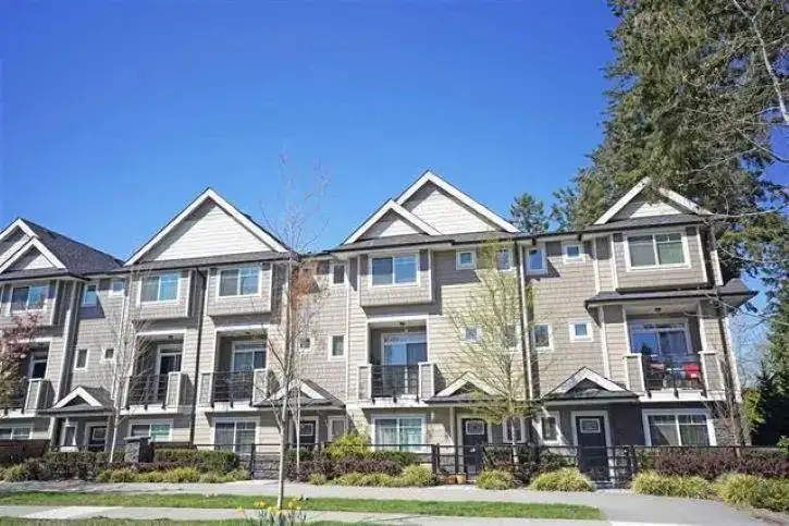 50 14285 64 AVENUE - photo 1 of 39
