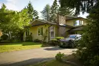 7335 141A STREET - thumbnail 3