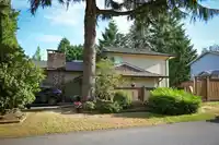 7335 141A STREET - thumbnail 4