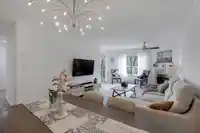 208 9948 151 STREET - thumbnail 2