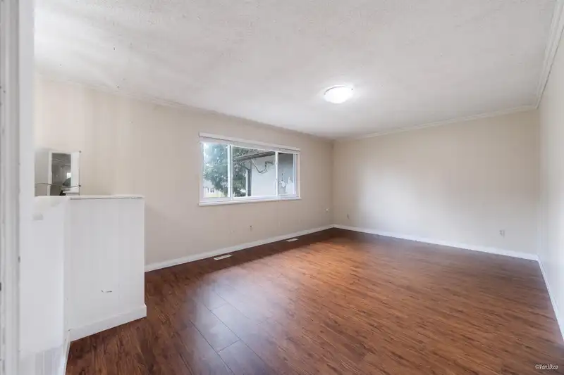 9689 131 STREET - photo 3 of 38