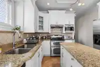 9416 WALLACE CRESCENT - thumbnail 12