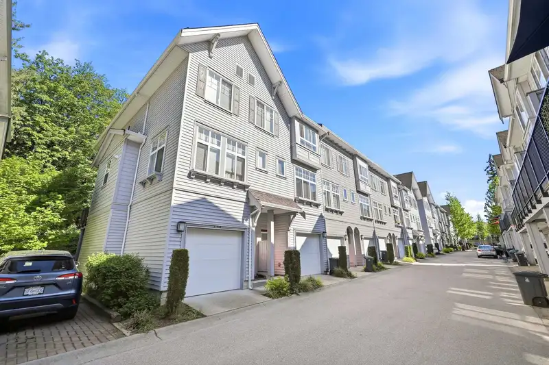 56 5858 142 STREET - photo 2 of 34