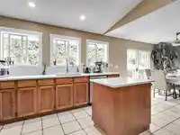 7361 149A STREET - thumbnail 10