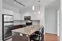335 13733 107A AVENUE - thumbnail 6
