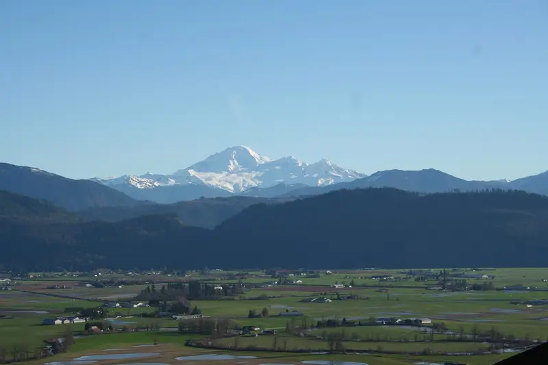 9 35931 EMPRESS DRIVE - photo 1 of 25