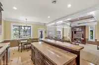 6277 146A STREET - thumbnail 13