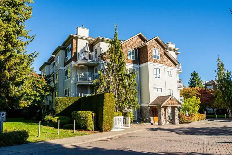 411 10188 155 STREET - photo 1 of 34