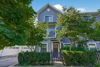 54 5945 176A STREET - thumbnail 1