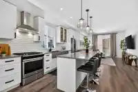 54 5945 176A STREET - thumbnail 10