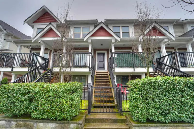 5 2796 ALLWOOD STREET - photo 1 of 25