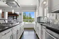 17373 64A AVENUE - thumbnail 11