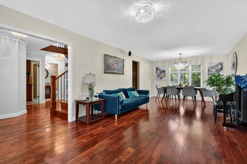 7848 161 STREET - photo 1 of 25