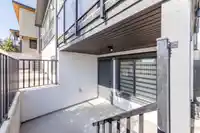 17018 57 AVENUE - thumbnail 33