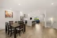 24 7177 194A STREET - thumbnail 4