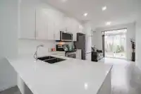 32 14555 68 AVENUE - thumbnail 2