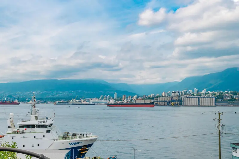 2385 WALL STREET - photo 3 of 25