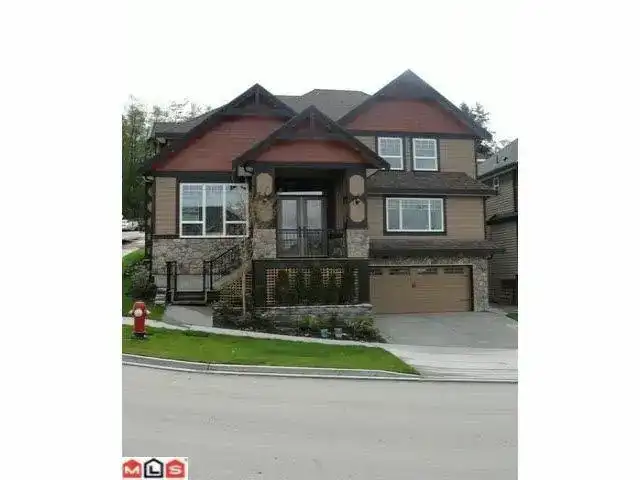 14866 62A AVENUE - photo 1 of 39