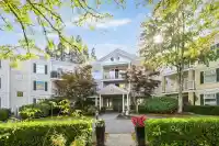 310 16065 83 AVENUE - thumbnail 1