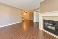 310 16065 83 AVENUE - thumbnail 5