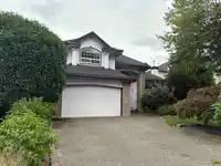 10476 169A STREET - thumbnail 1