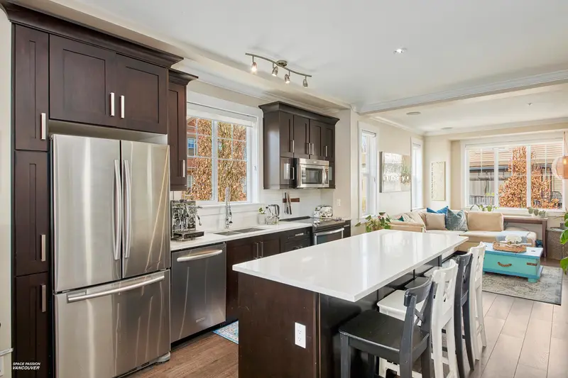 52 10151 240 STREET - photo 4 of 25