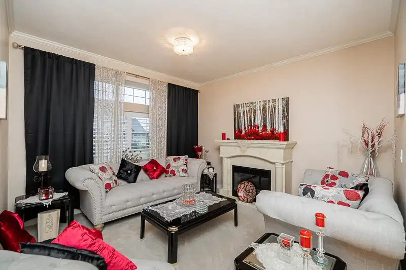 8411 170 STREET - photo 3 of 36