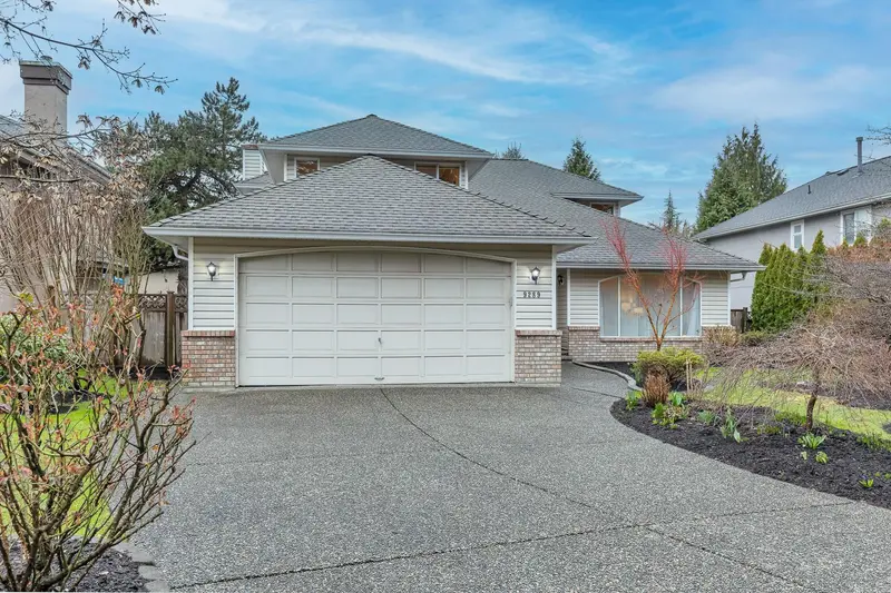 9289 204 STREET - photo 2 of 25