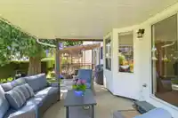 18066 61 AVENUE - thumbnail 6