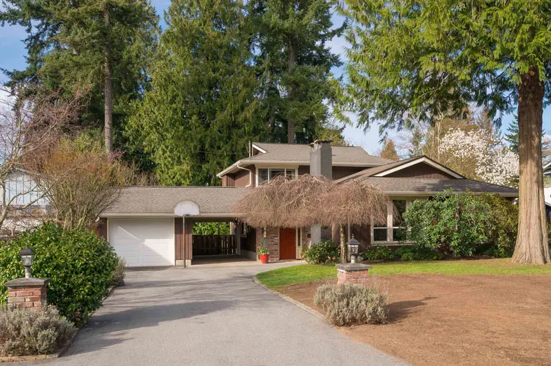 20157 43 AVENUE - photo 1 of 25