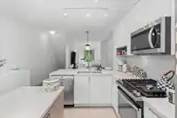 14 9718 161A STREET - thumbnail 13