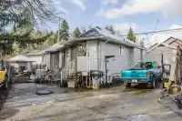 13225 87B AVENUE - thumbnail 2