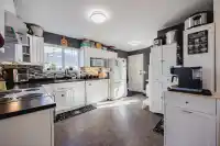 13225 87B AVENUE - thumbnail 4