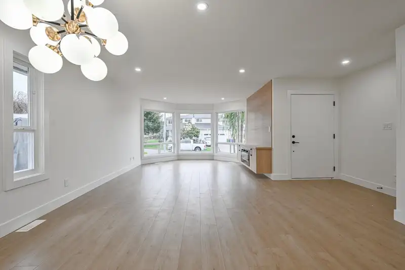 32069 CLINTON AVENUE - photo 2 of 25