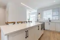 34 7127 193A STREET - thumbnail 6