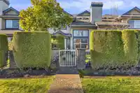 61 8111 160 STREET - thumbnail 2