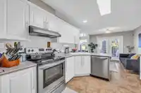 61 8111 160 STREET - thumbnail 12