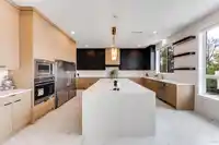 7657 155 STREET - thumbnail 12