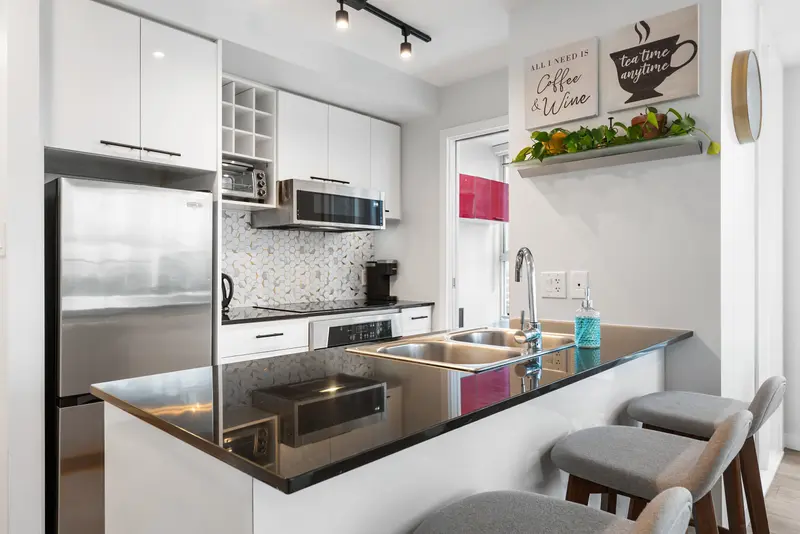 908 668 CITADEL PARADE - photo 1 of 25