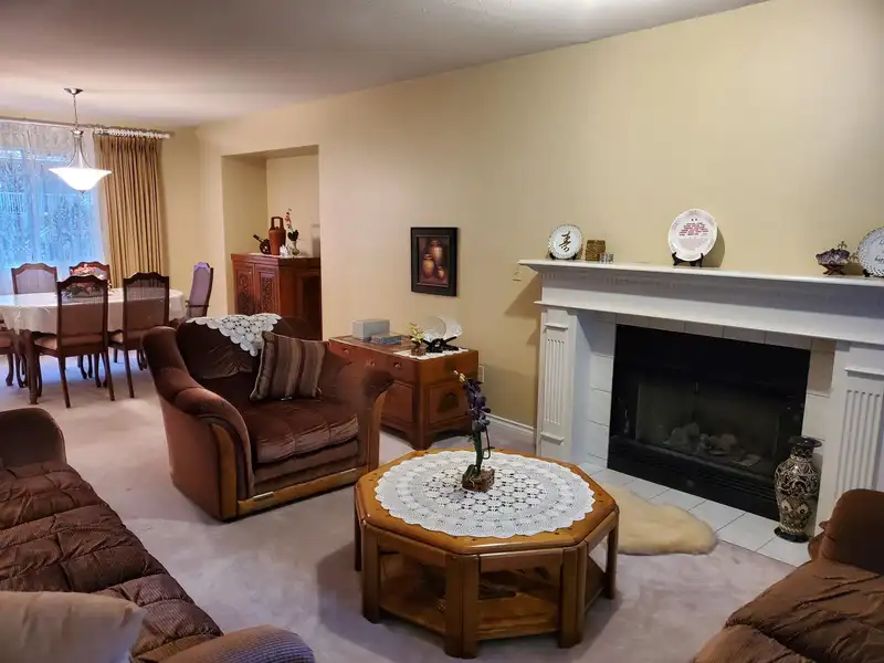 15499 91A AVENUE - photo 3 of 3