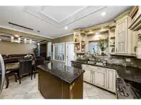 7833 147A STREET - thumbnail 5