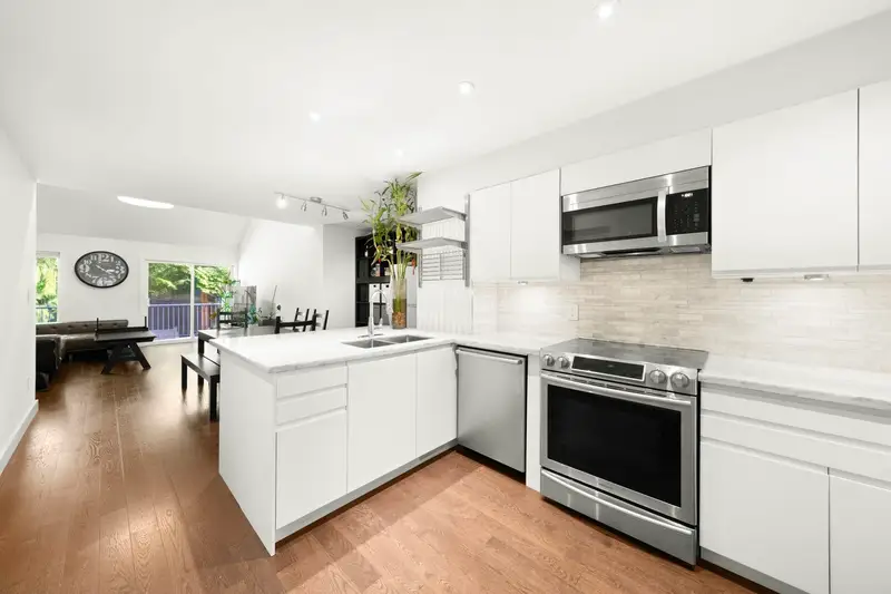 4707 CEDARGLEN PLACE - photo 4 of 25